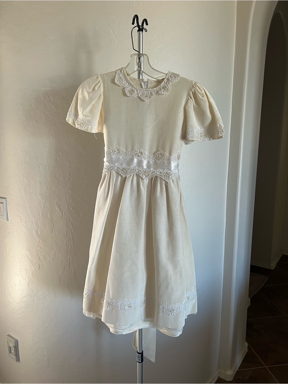 Cream Lace-Trim Girls Formal Dress